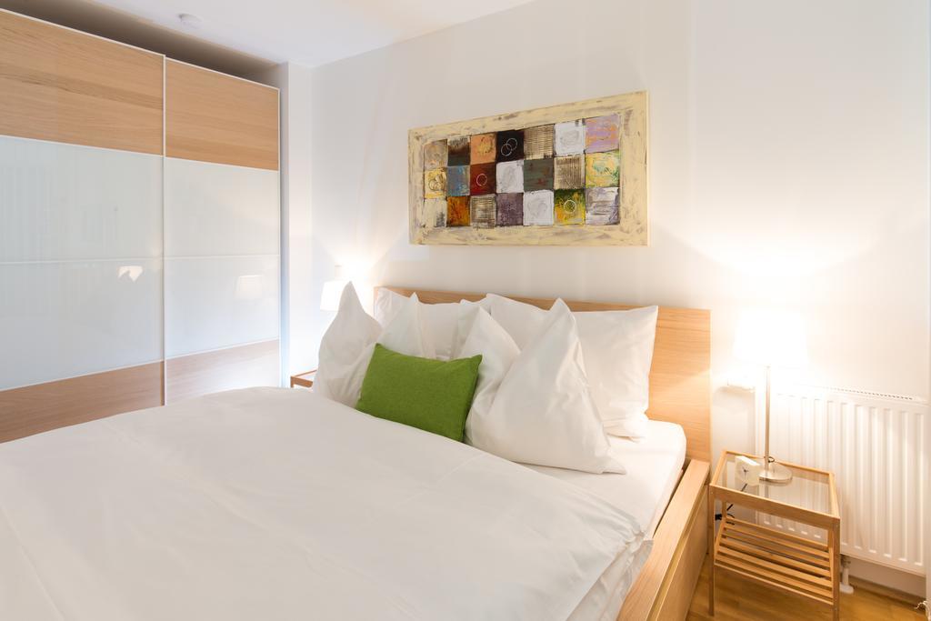 Rafael Kaiser - Aurea Apartment - Contactless 24H Check-In - Wina Ruang foto