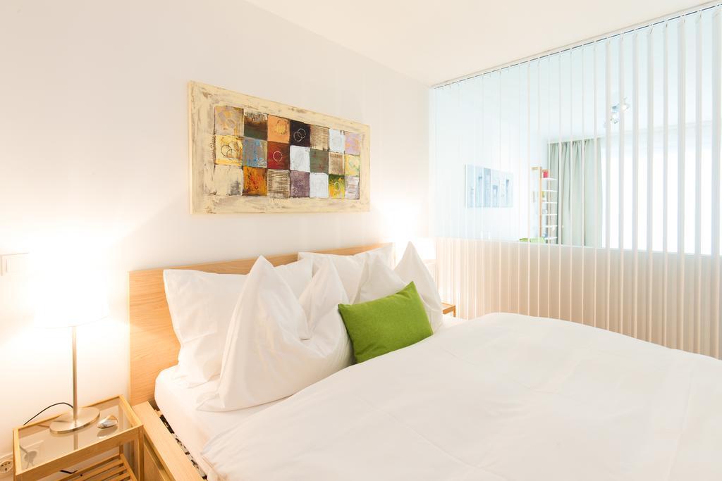 Rafael Kaiser - Aurea Apartment - Contactless 24H Check-In - Wina Ruang foto