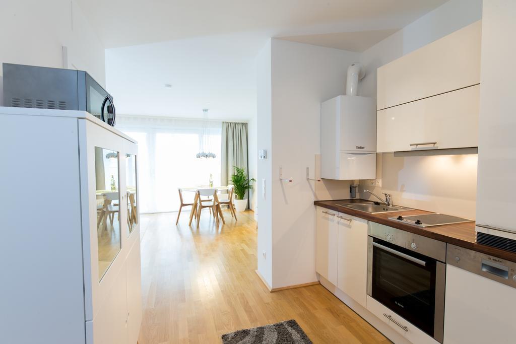 Rafael Kaiser - Aurea Apartment - Contactless 24H Check-In - Wina Ruang foto