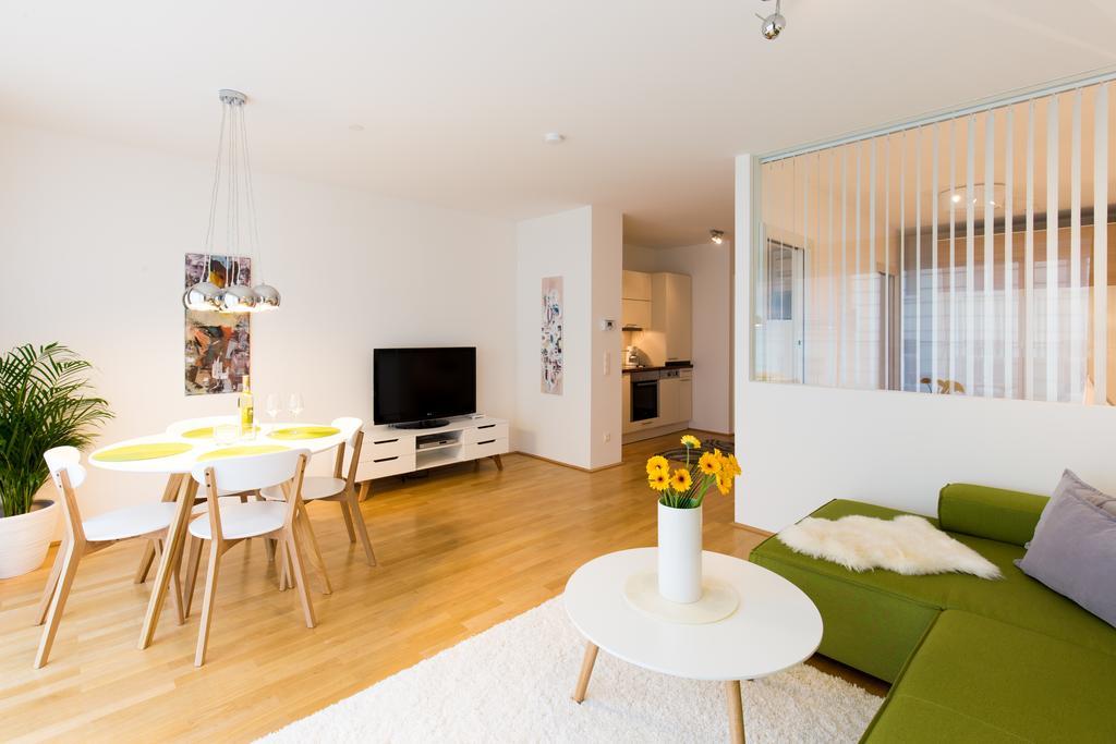Rafael Kaiser - Aurea Apartment - Contactless 24H Check-In - Wina Ruang foto